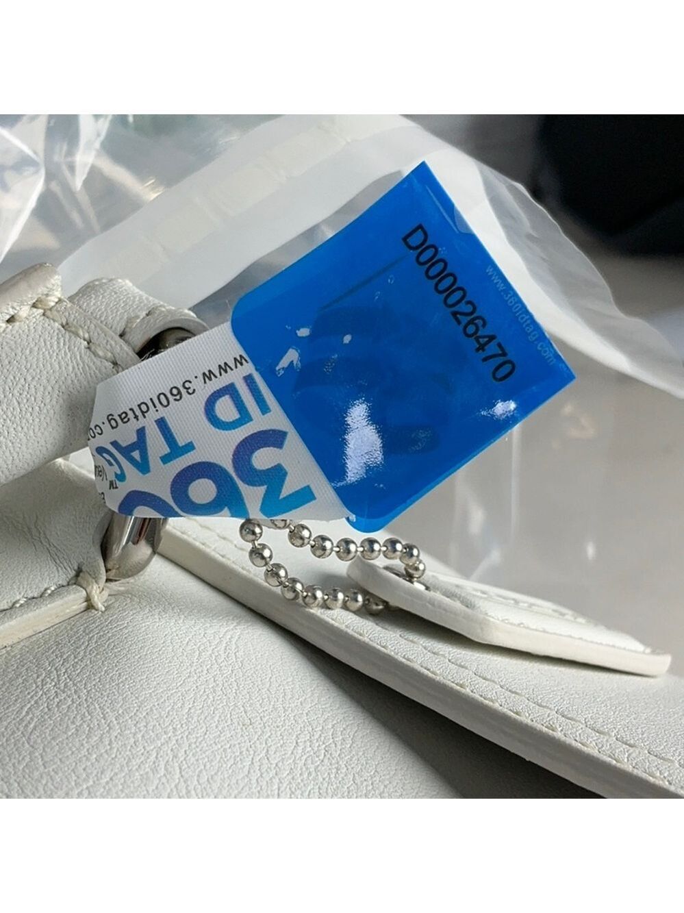 Coach Buckle Vintage Hand Shoulder Bag Soho‎ White Leather Satchel Silver Hardwa - Picture 16 of 16